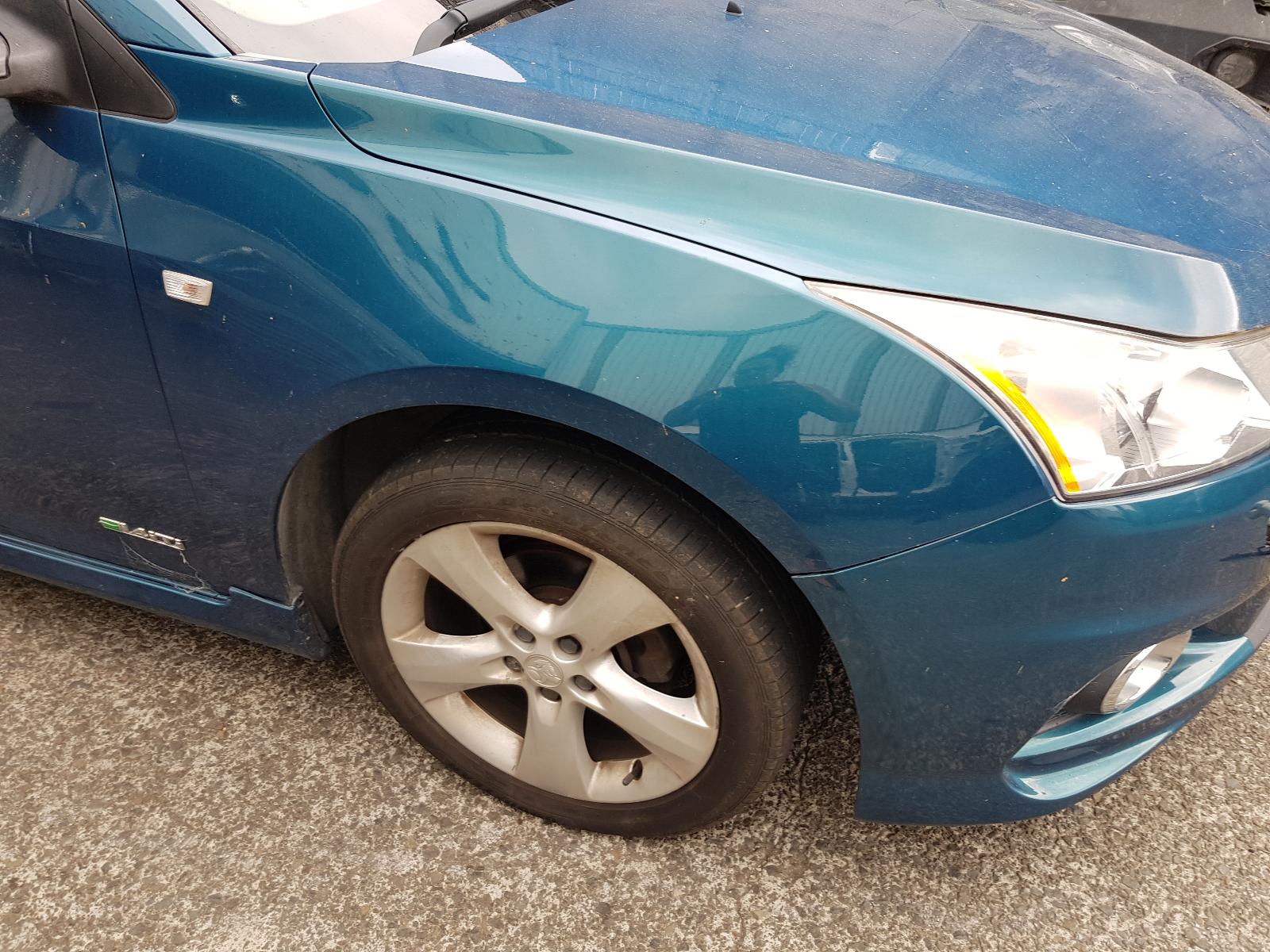 Holden Cruze - 2009-Present