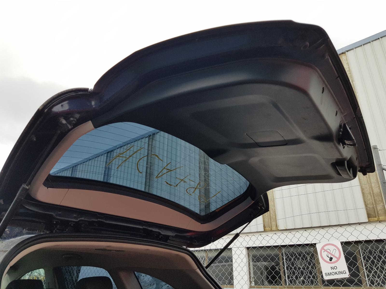 Holden Captiva - Captiva 7 2011-Present