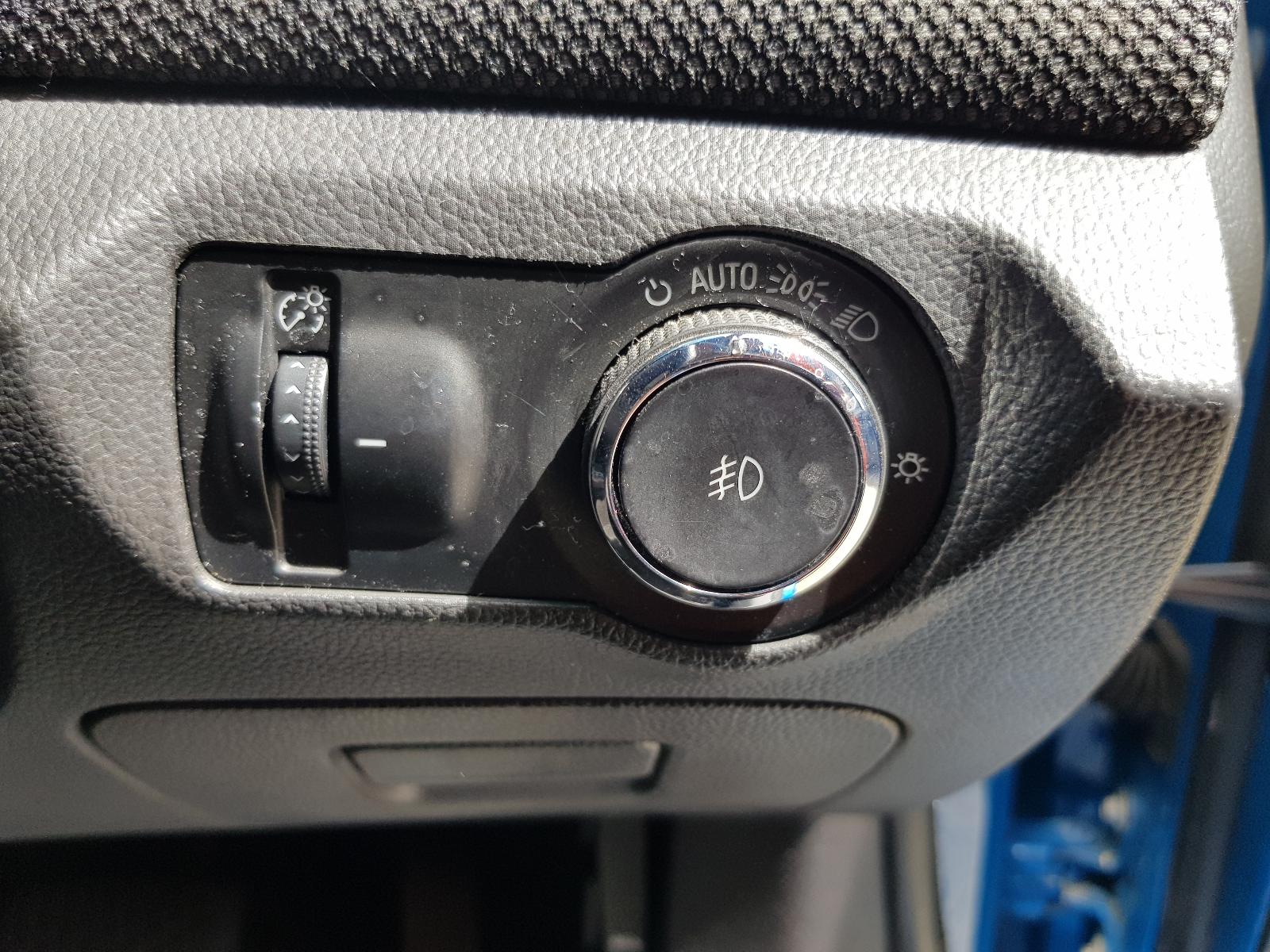 Holden Cruze - 2009-Present