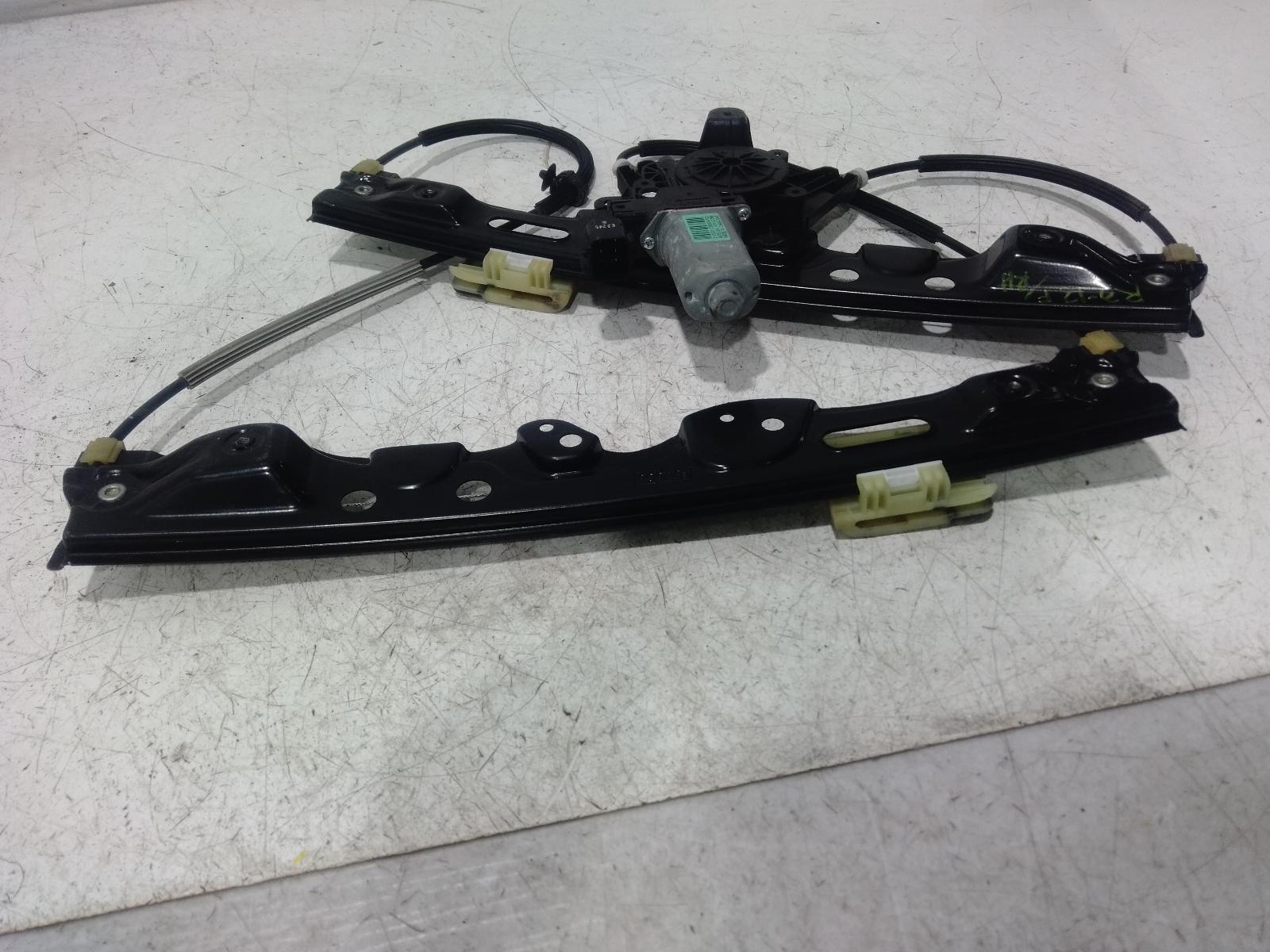 Right_Front_Window_Reg_Motor