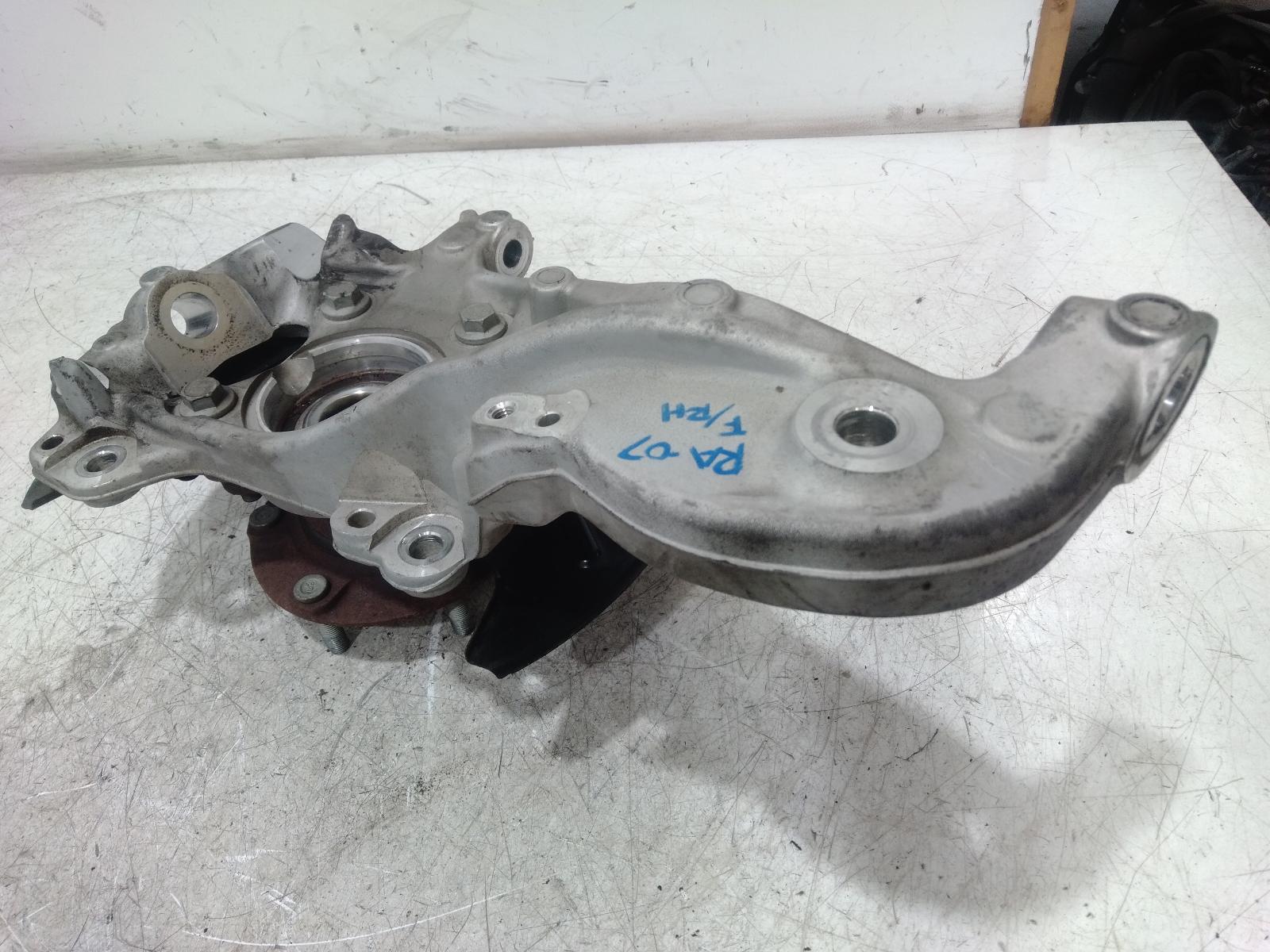 Right Front Hub Assembly
