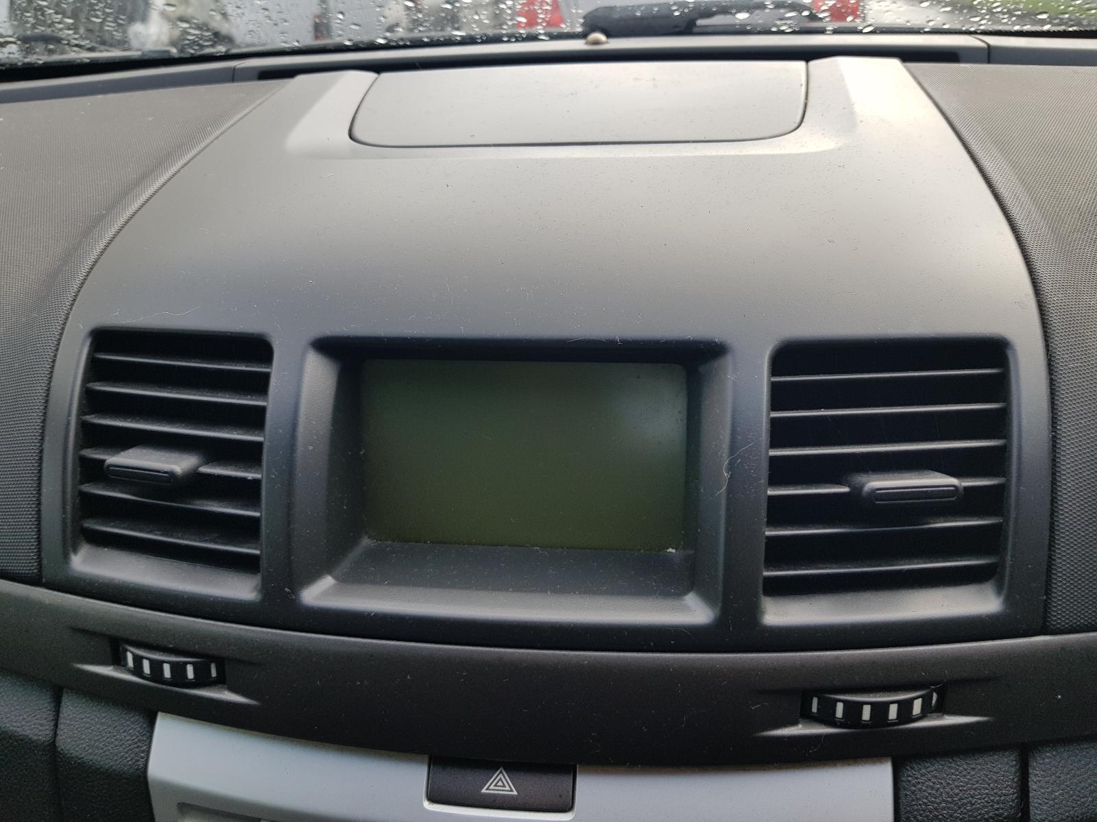 Holden Commodore - VE Omega 06-