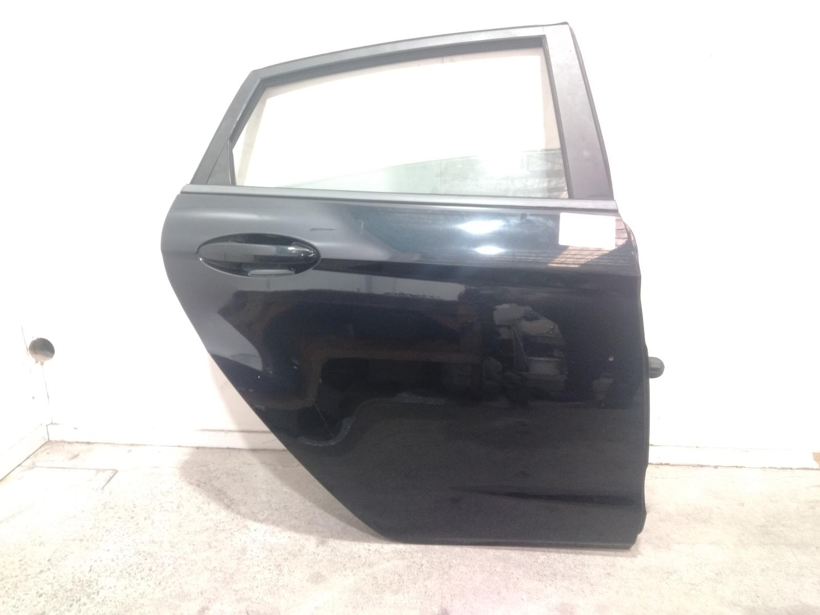 Right_Rear_Door_Sliding