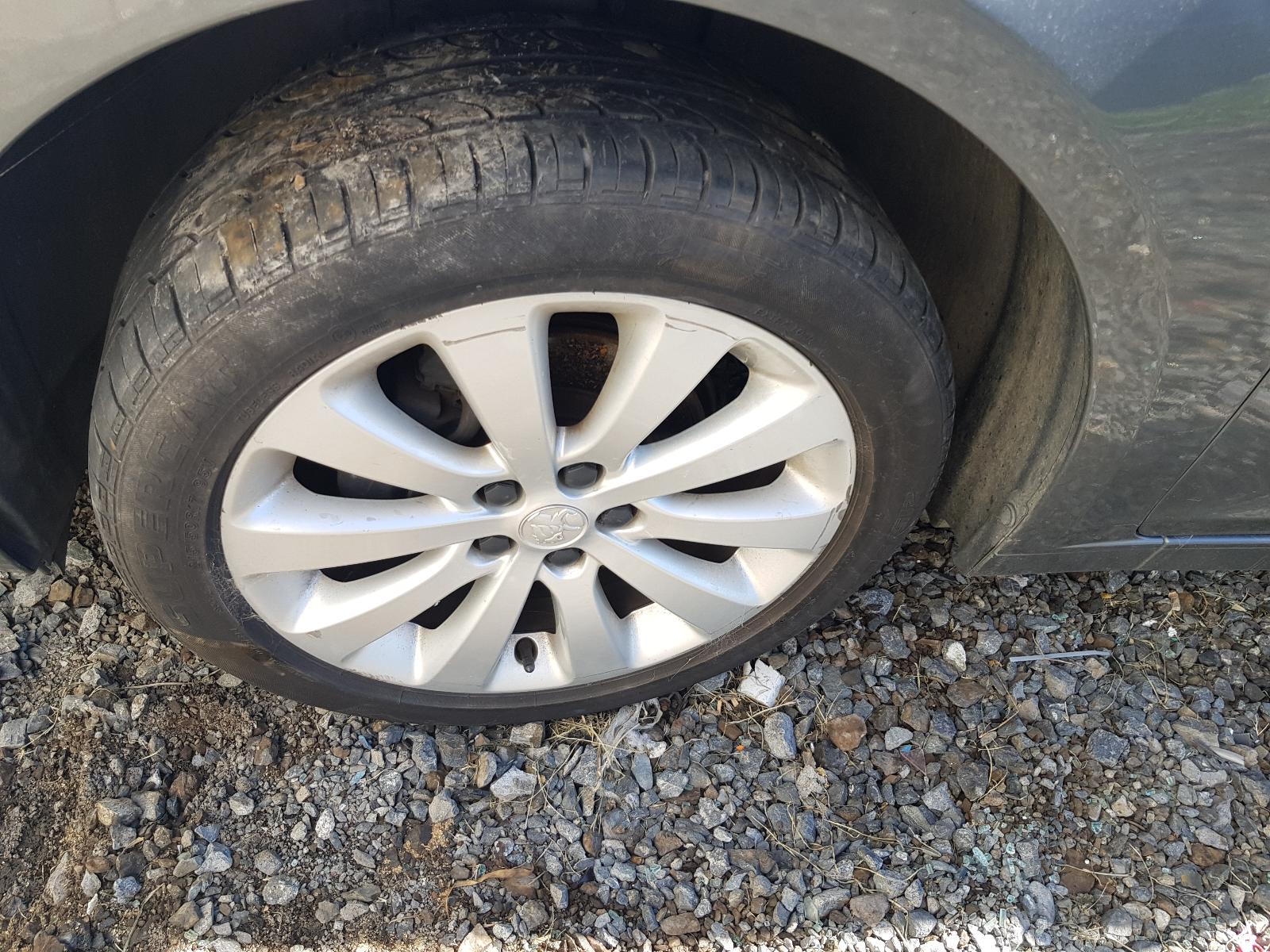 Holden Cruze - 2009-Present