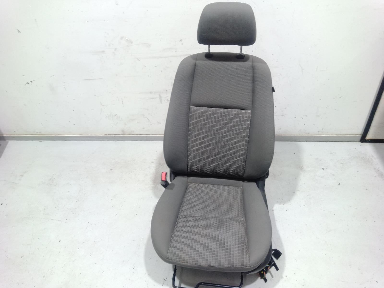 Front_Seat