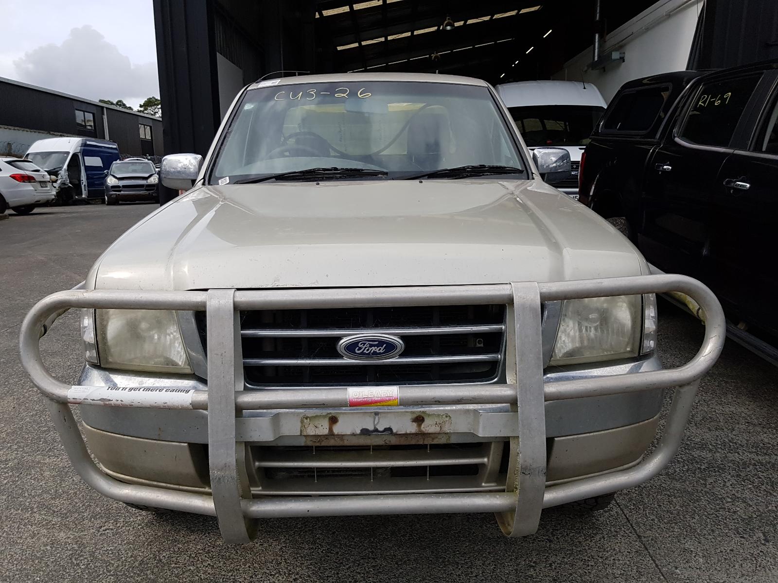 Ford Courier - UT 2005-2006
