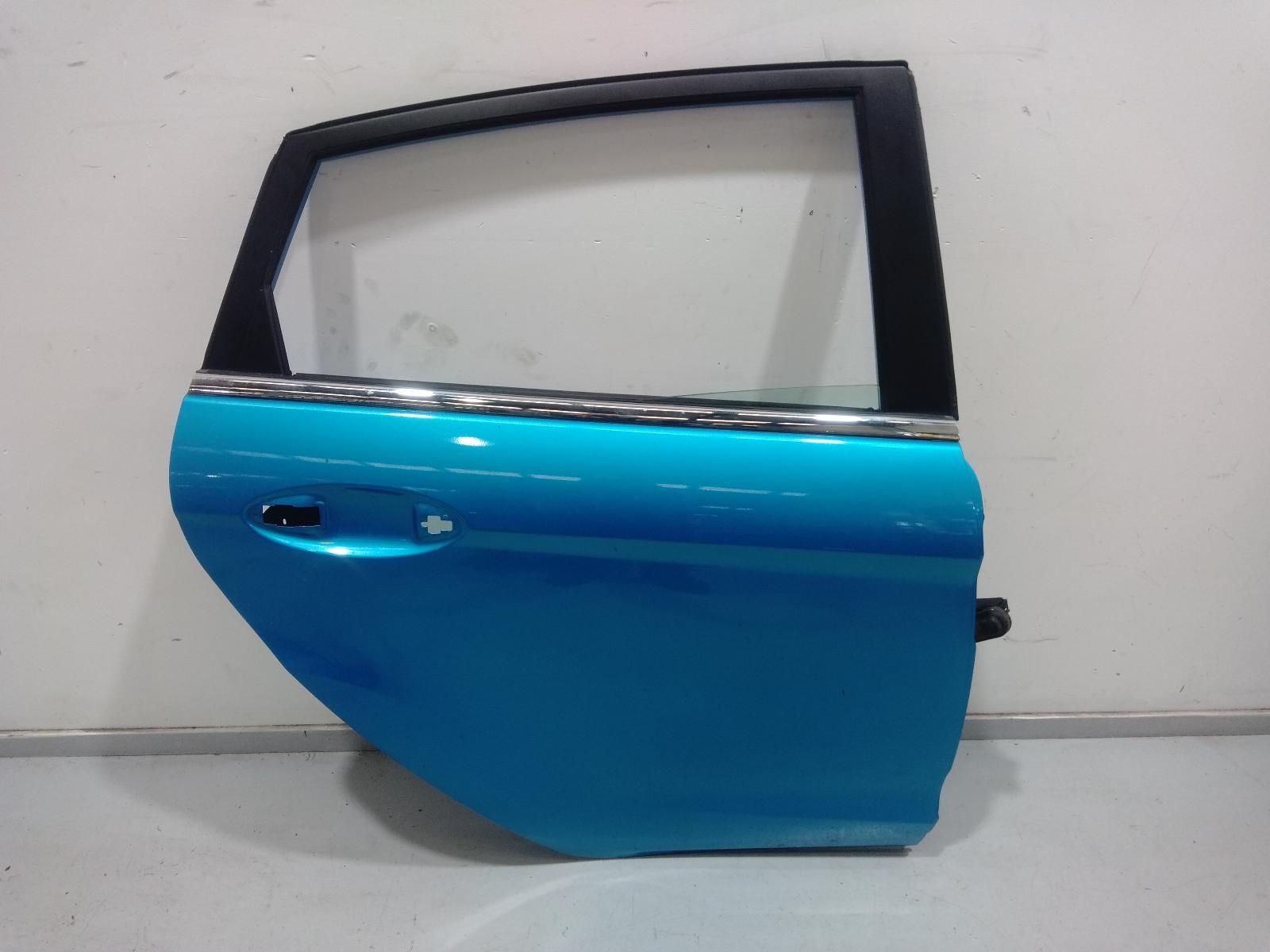 Right_Rear_Door_Sliding