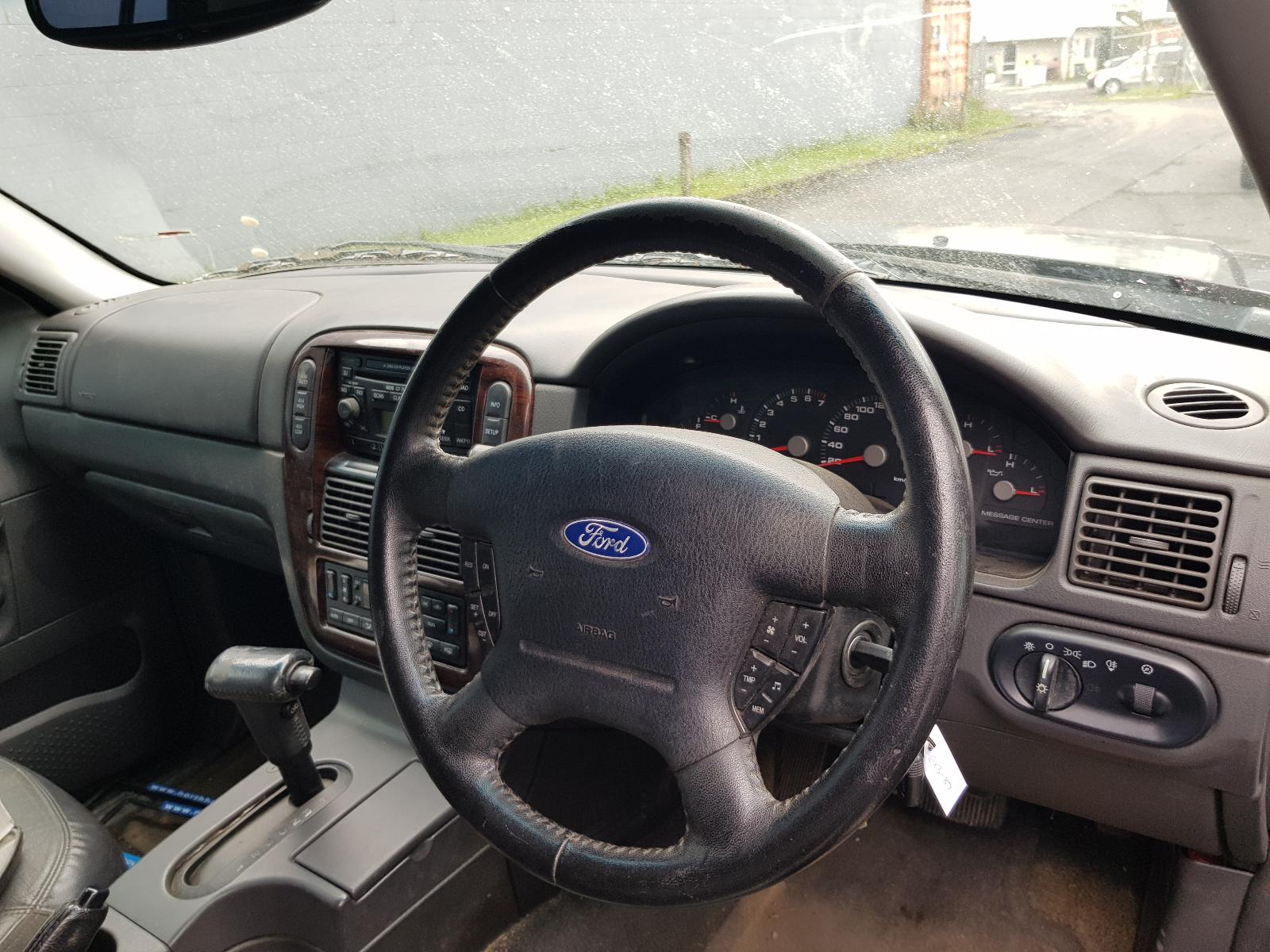 Ford Explorer - UT 2005-2007