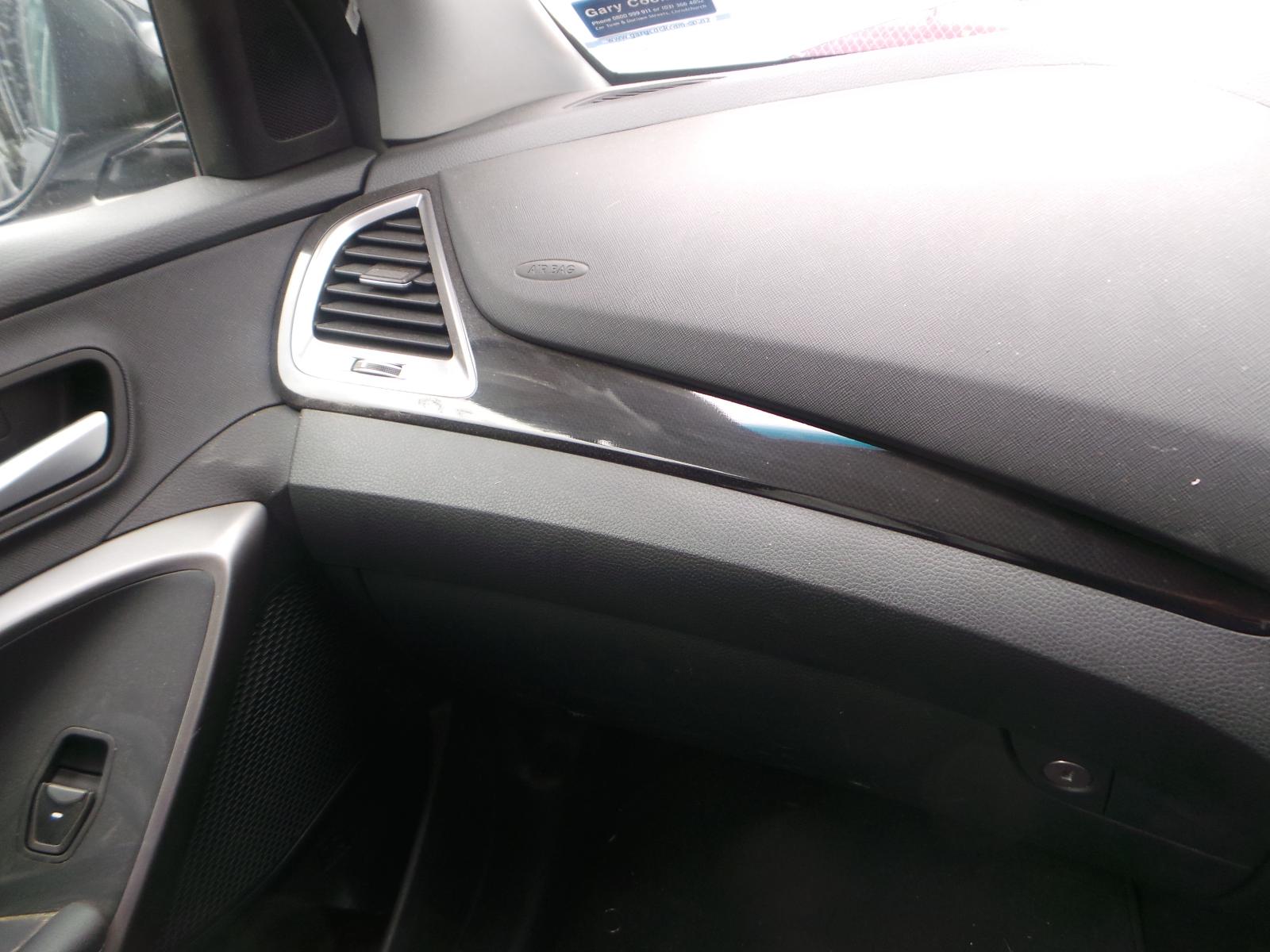 Hyundai Santa Fe - 2013-Present