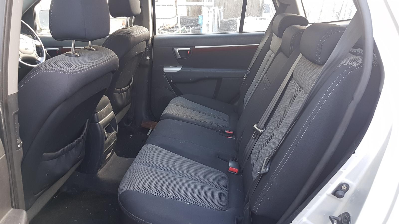 Hyundai Santa Fe - 2006-2012