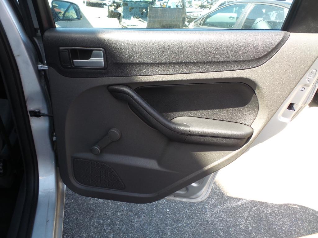 Ford Focus - LS 2005-2007