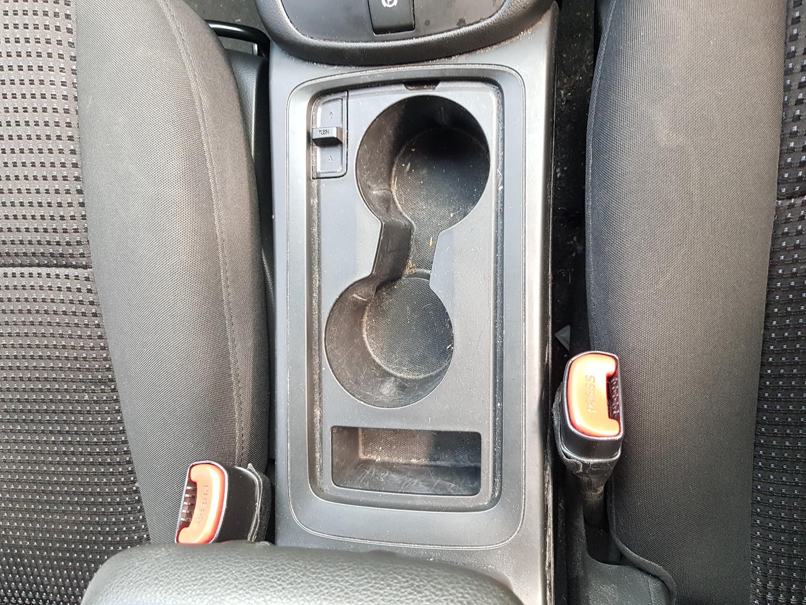 Holden Captiva - Captiva 7 2011-Present