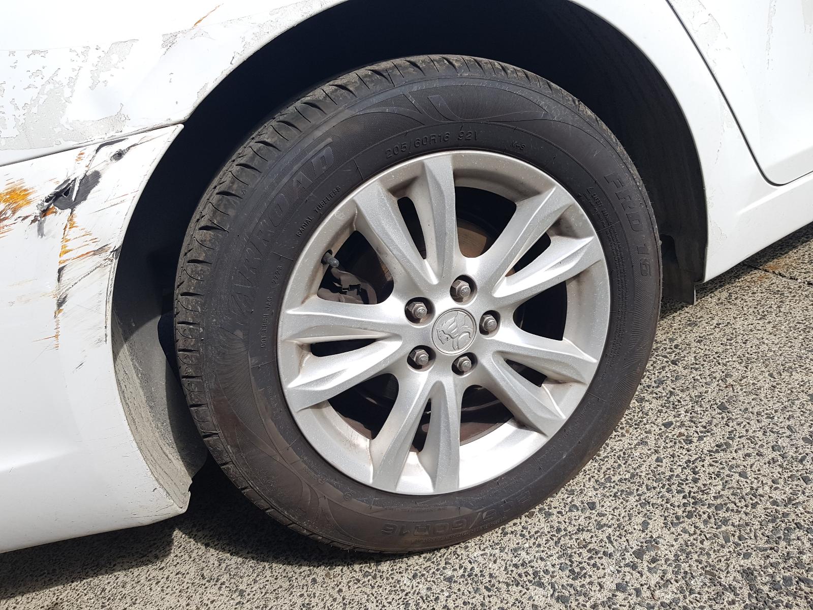 Holden Cruze - 2009-Present