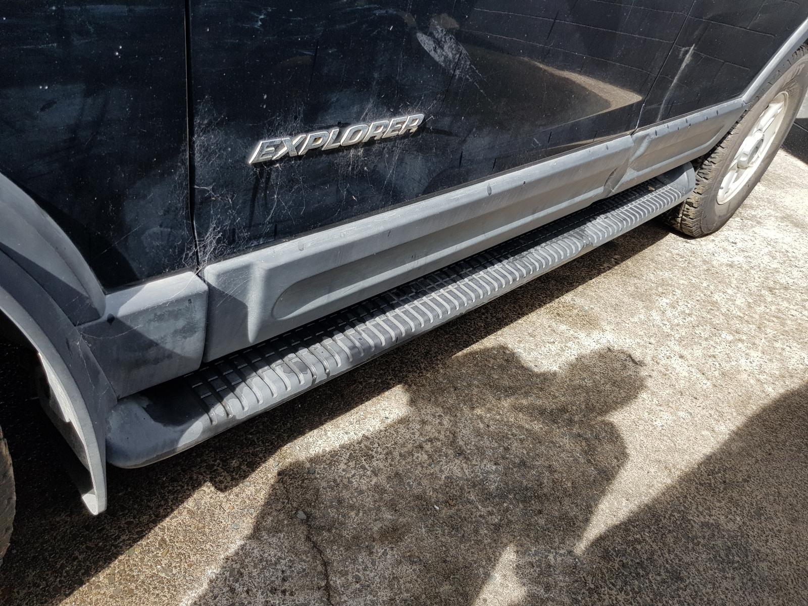 Ford Explorer - UT 2001-2005