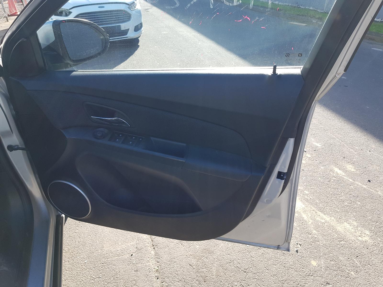 Holden Cruze - 2009-Present