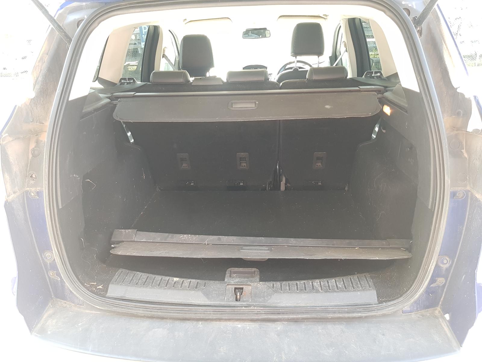 Ford Kuga - TE 2012-2013