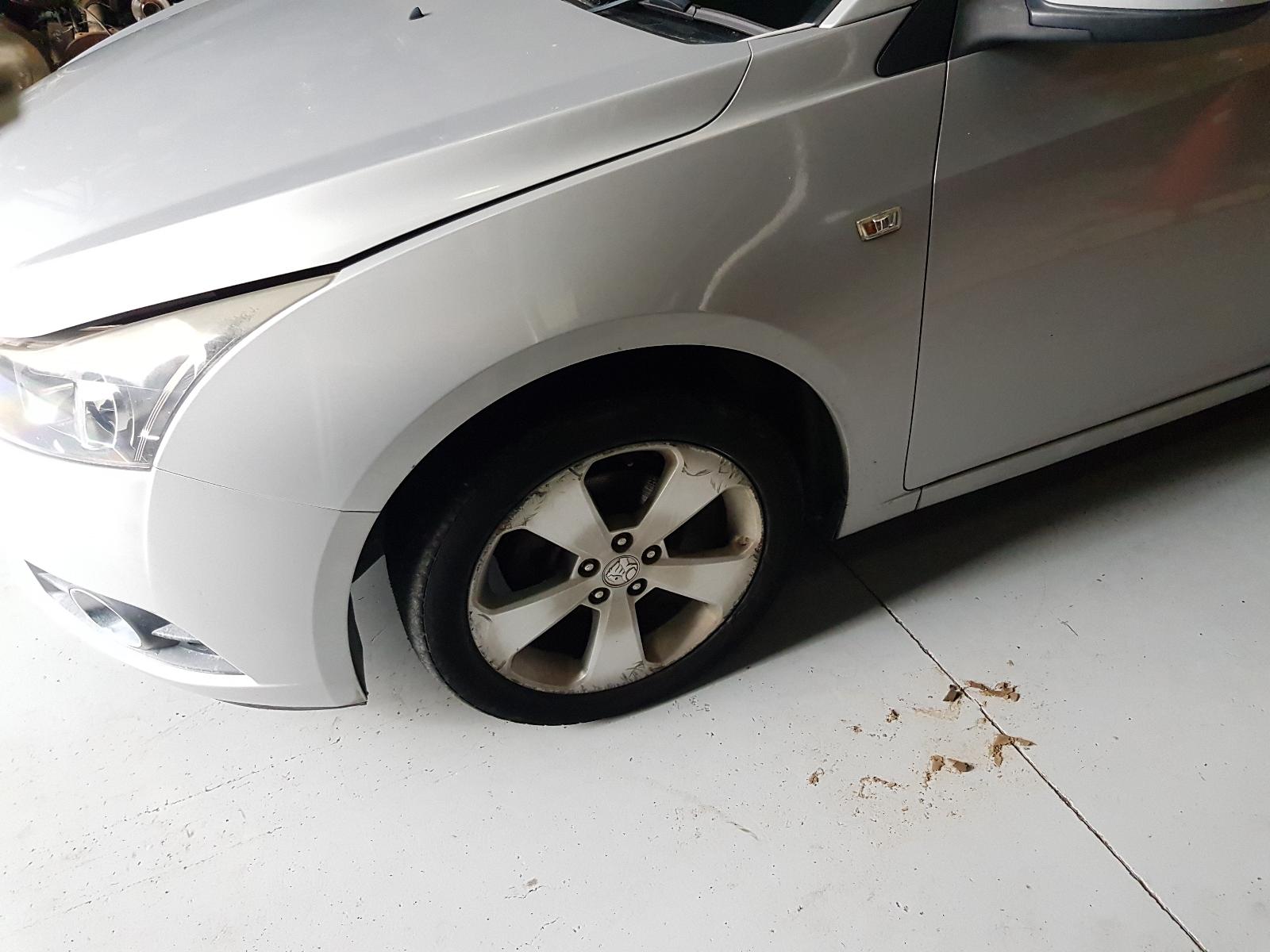 Holden Cruze - 2009-Present