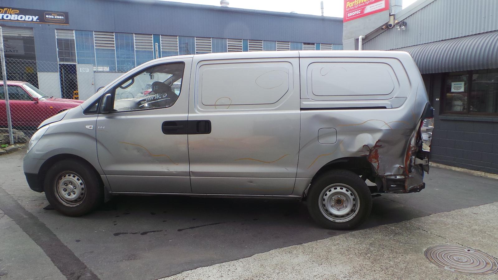 Hyundai H1 Van - 2008-2016