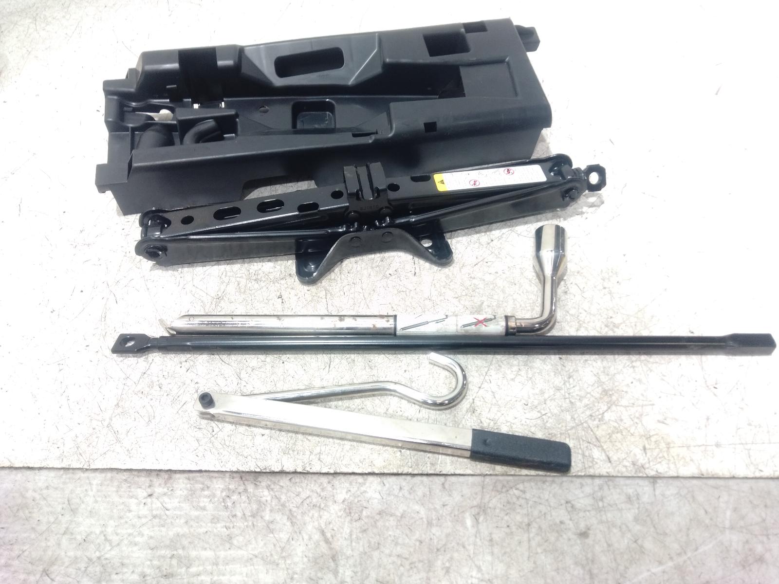 Jack_Tool_Kit