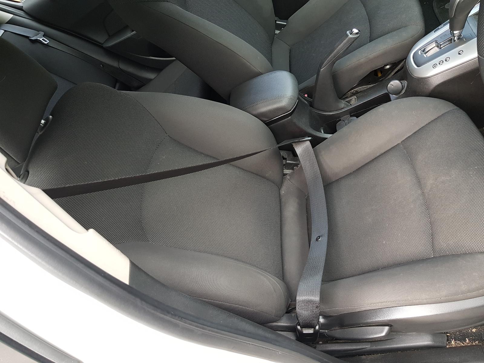 Holden Cruze - 2009-Present