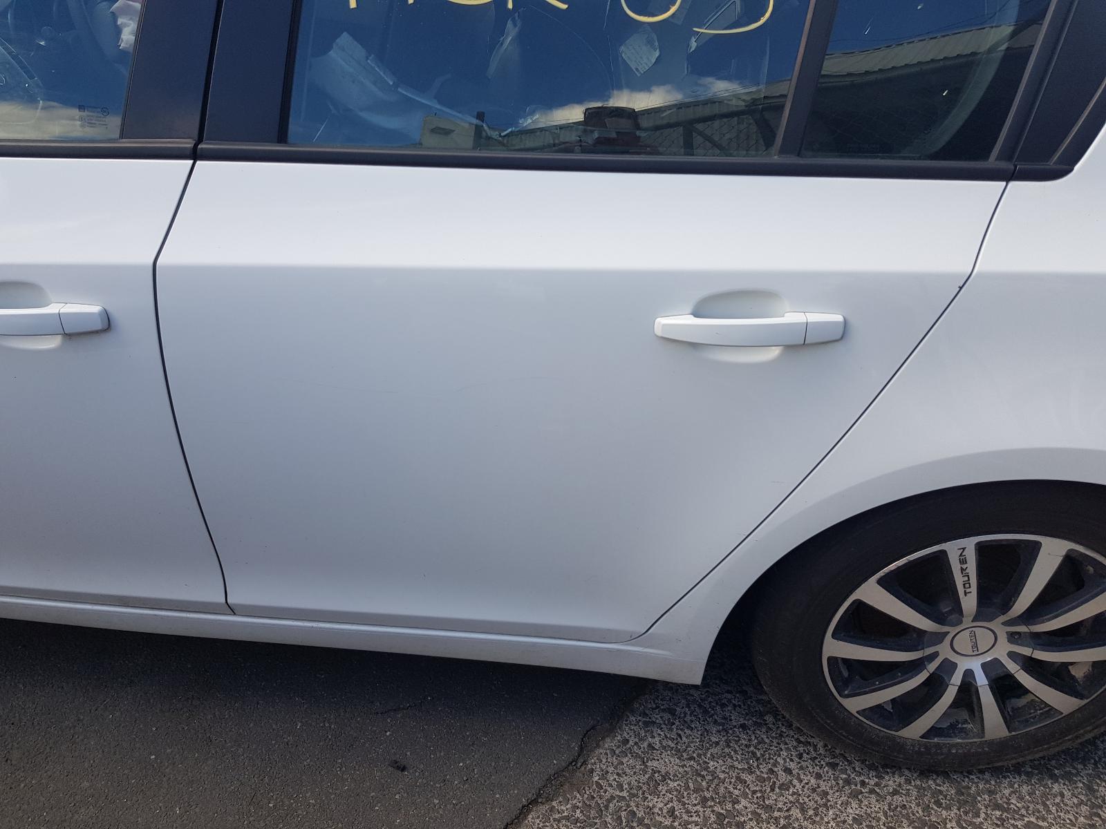 Holden Cruze - 2009-Present