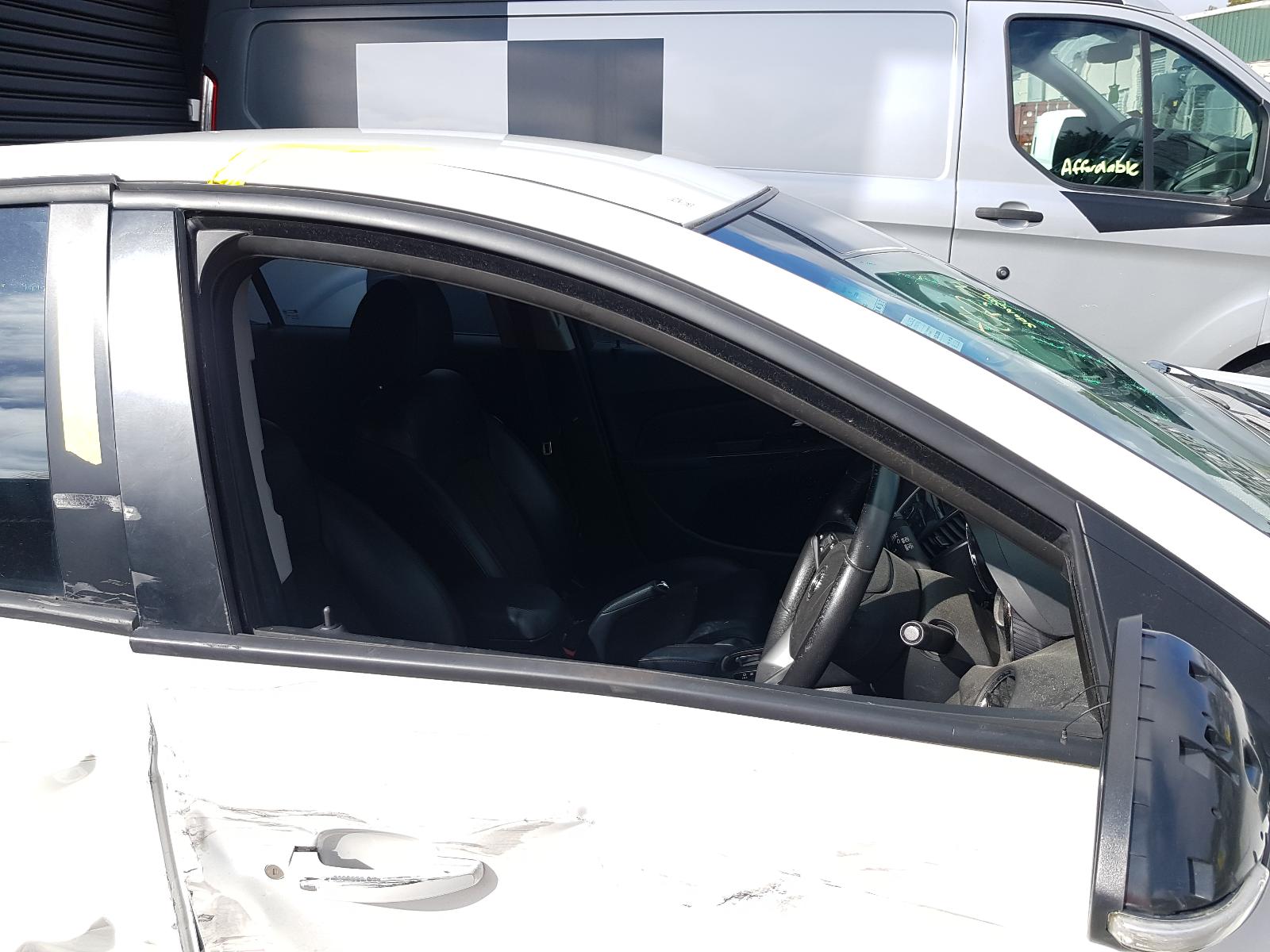 Holden Cruze - 2009-Present