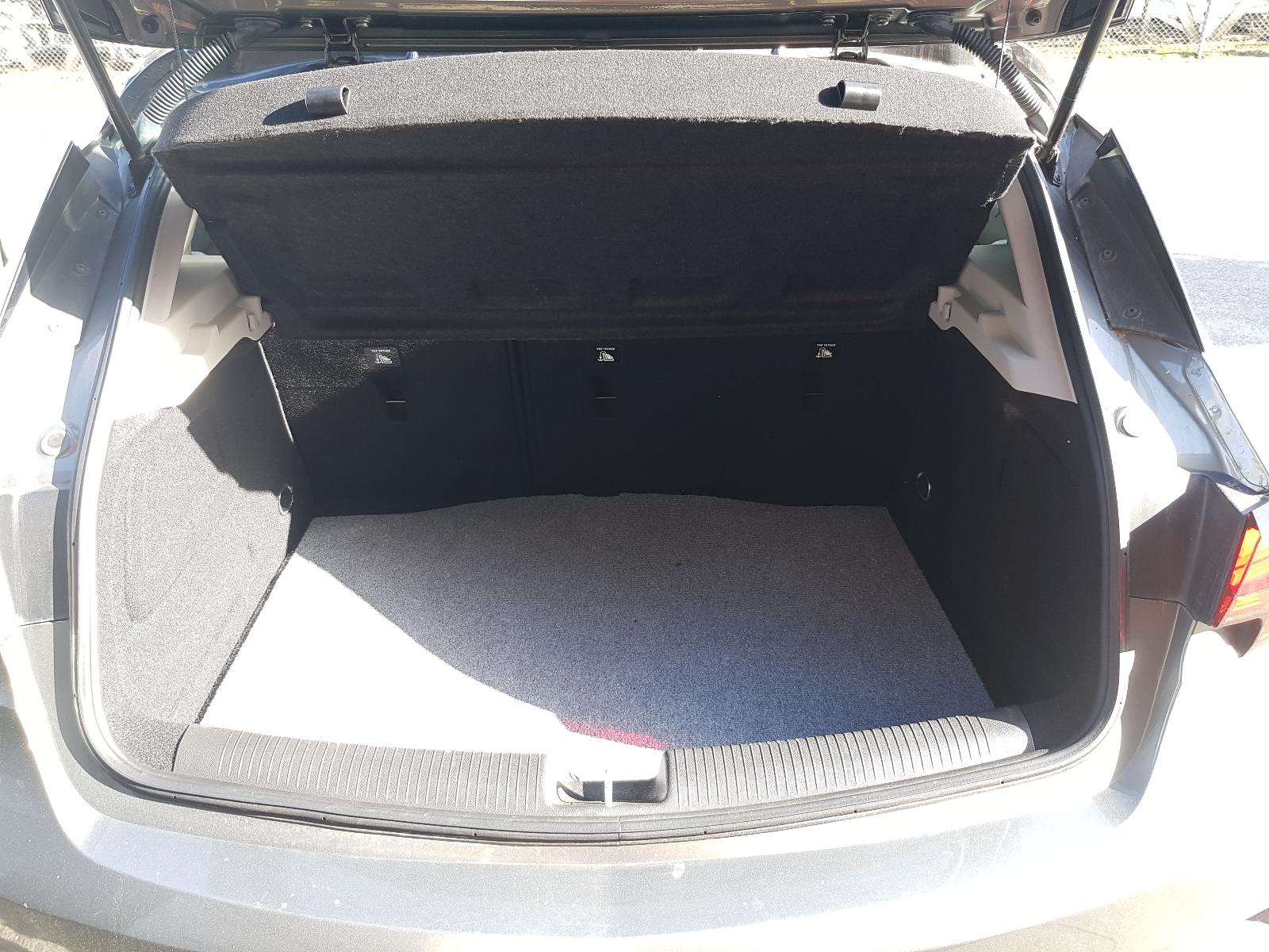 Holden Astra - J 2009-Present