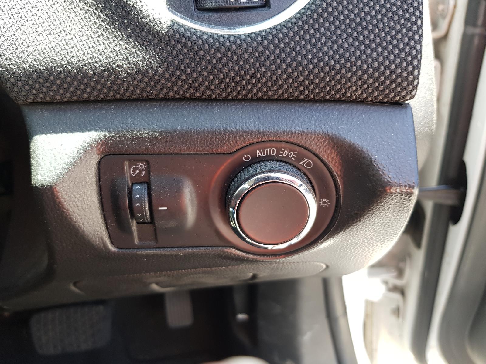 Holden Cruze - 2009-Present