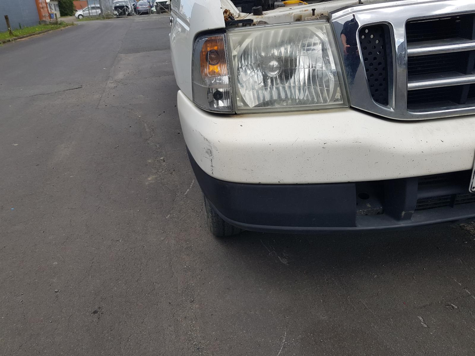 Ford Courier - UT 2005-2006