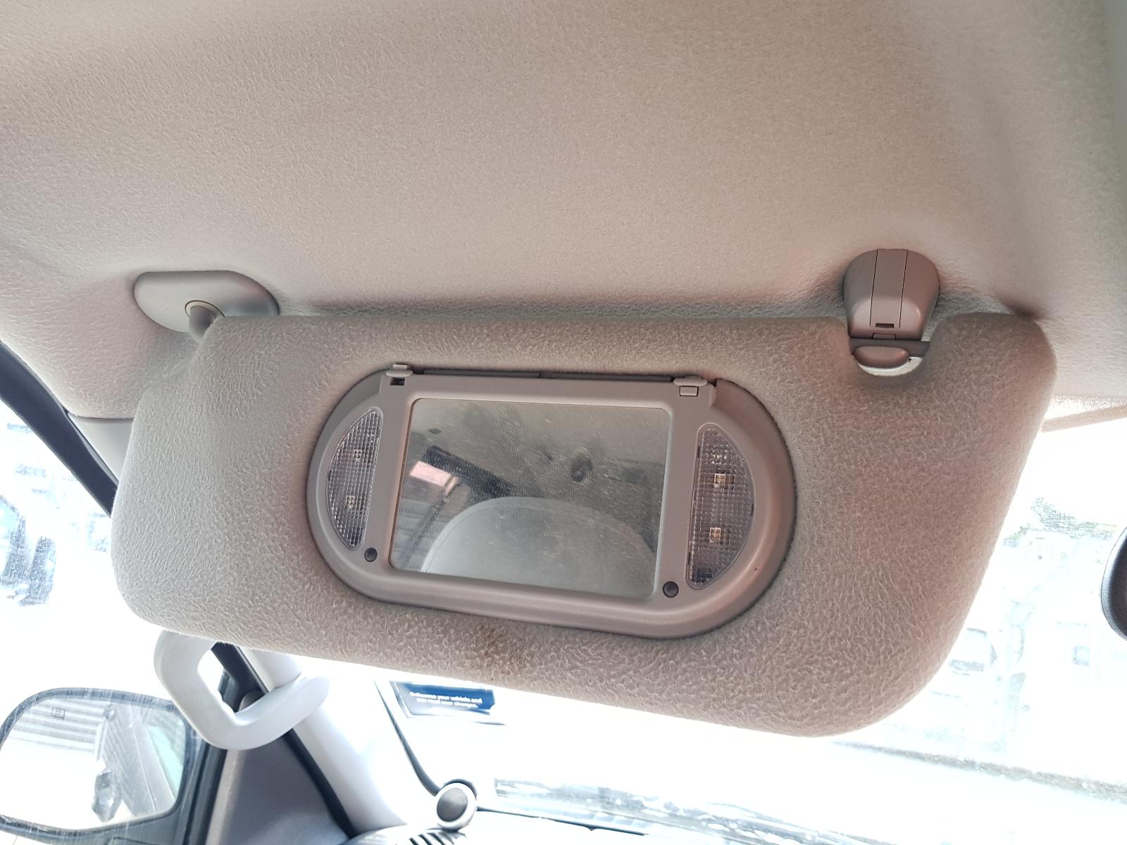 Ford Explorer - UT 2001-2005