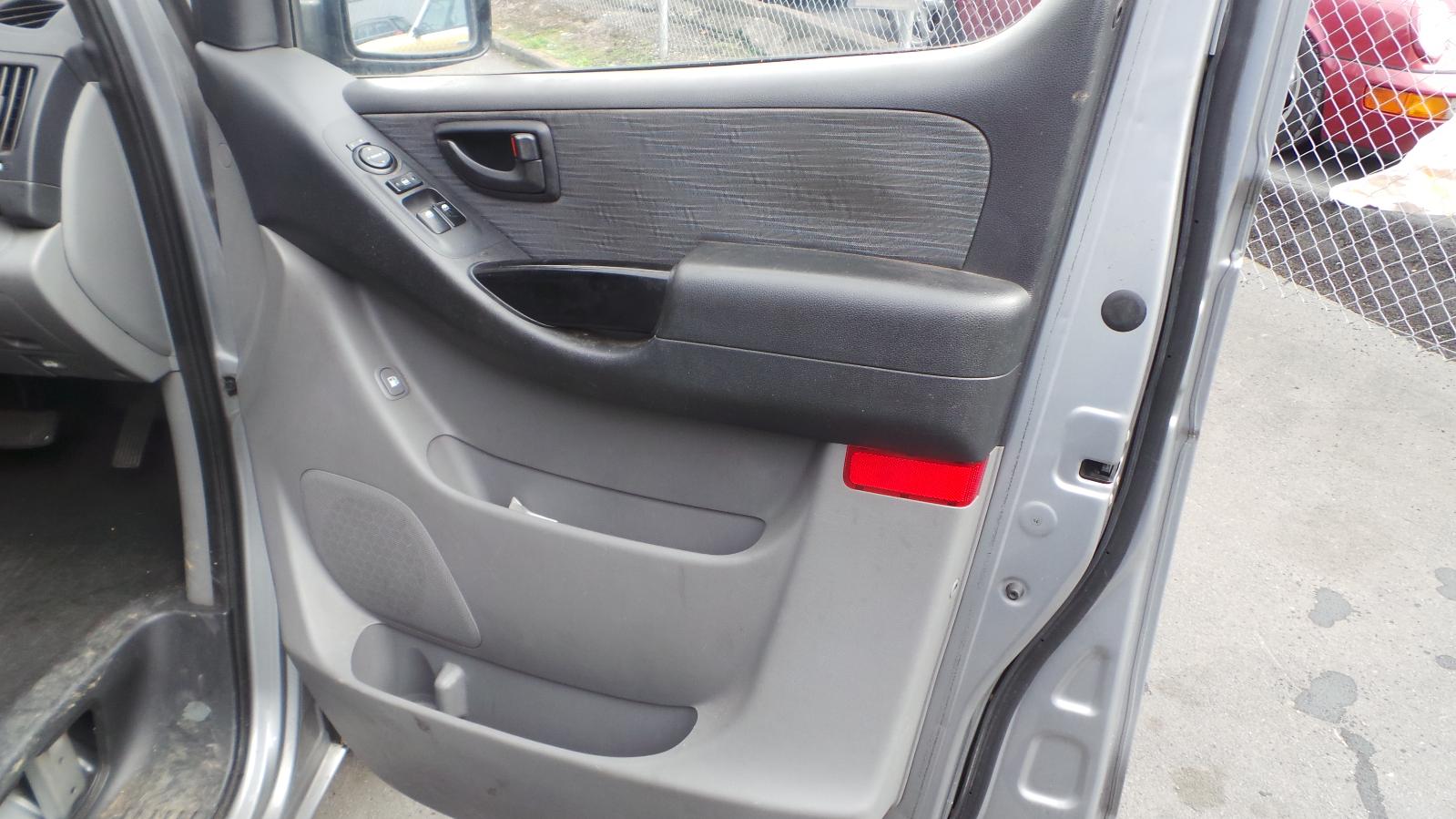 Hyundai H1 Van - 2008-2016