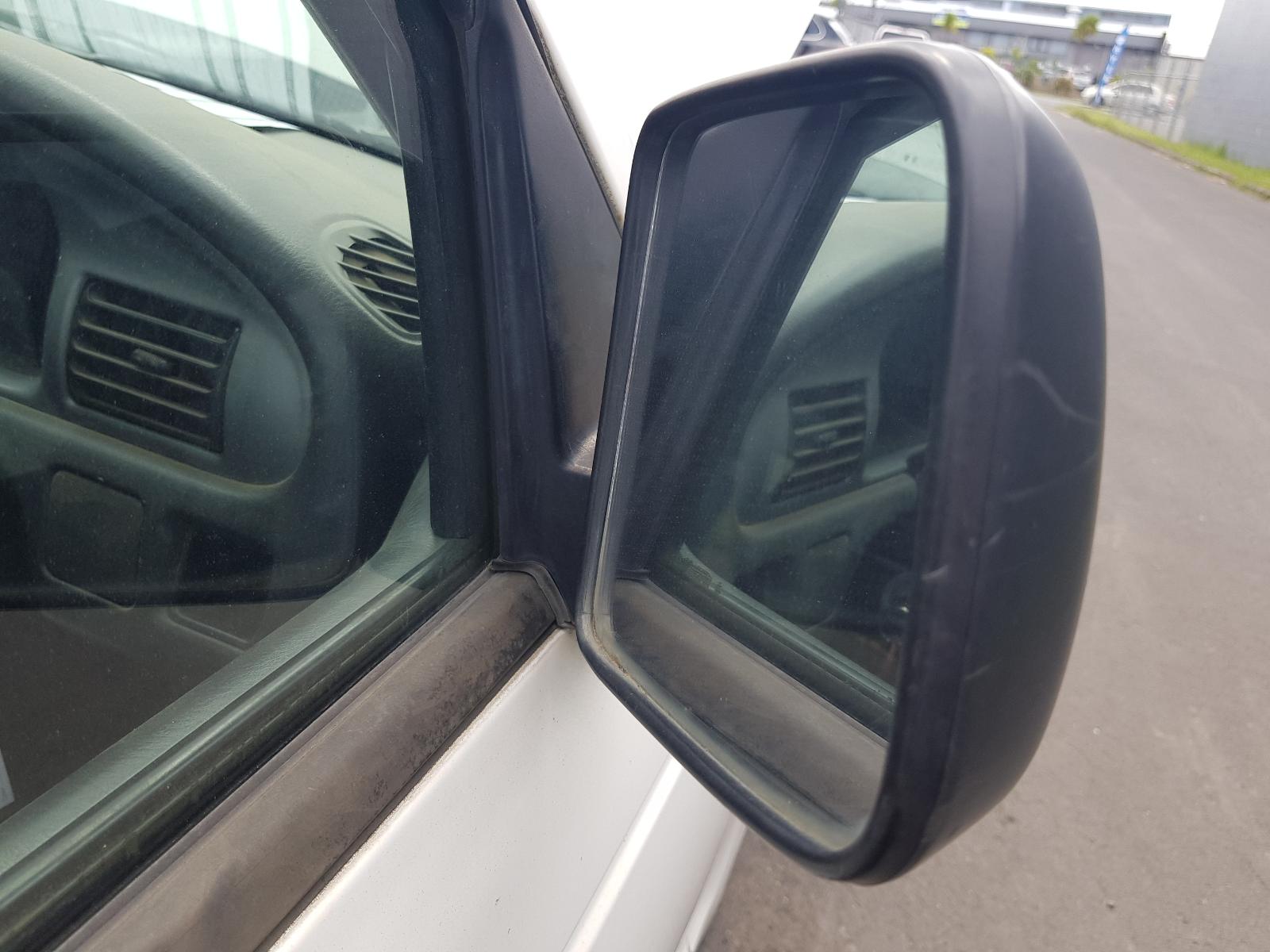 Ford Courier - UT 2005-2006