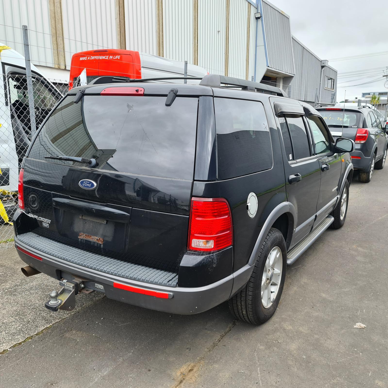 Ford Explorer - UT 2005-2007