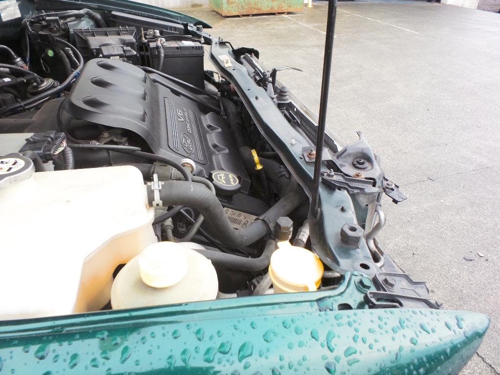 Ford Escape - EP 2001-2003