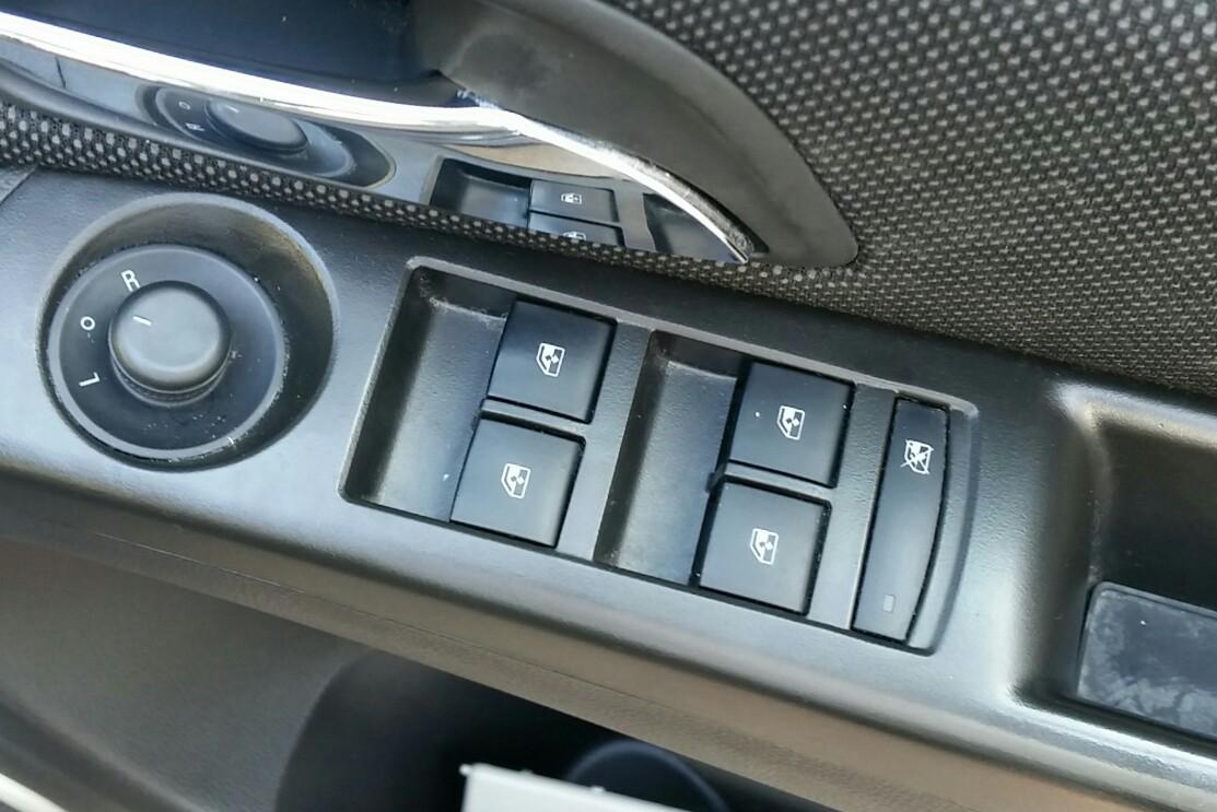 Holden Cruze - 2009-Present