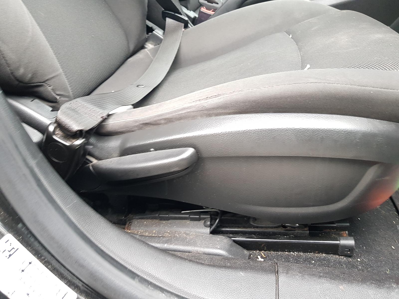 Holden Cruze - 2009-Present