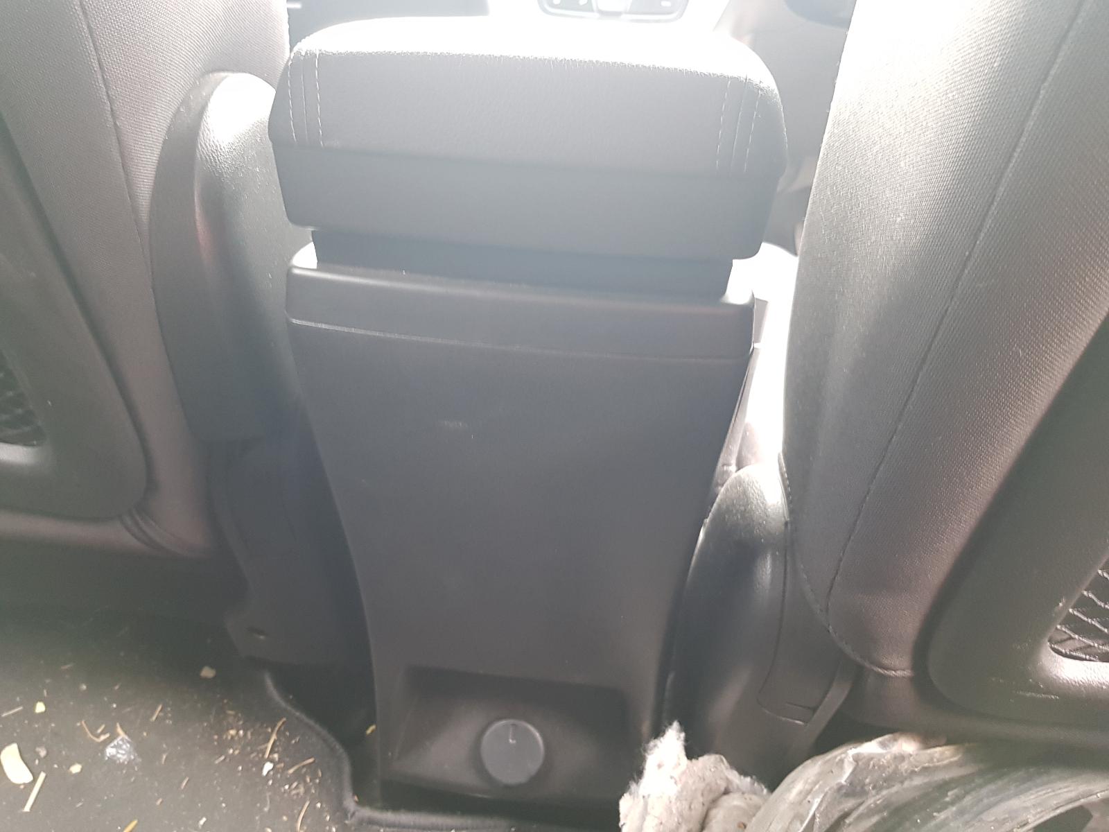 Holden Captiva - Captiva 7 2011-Present