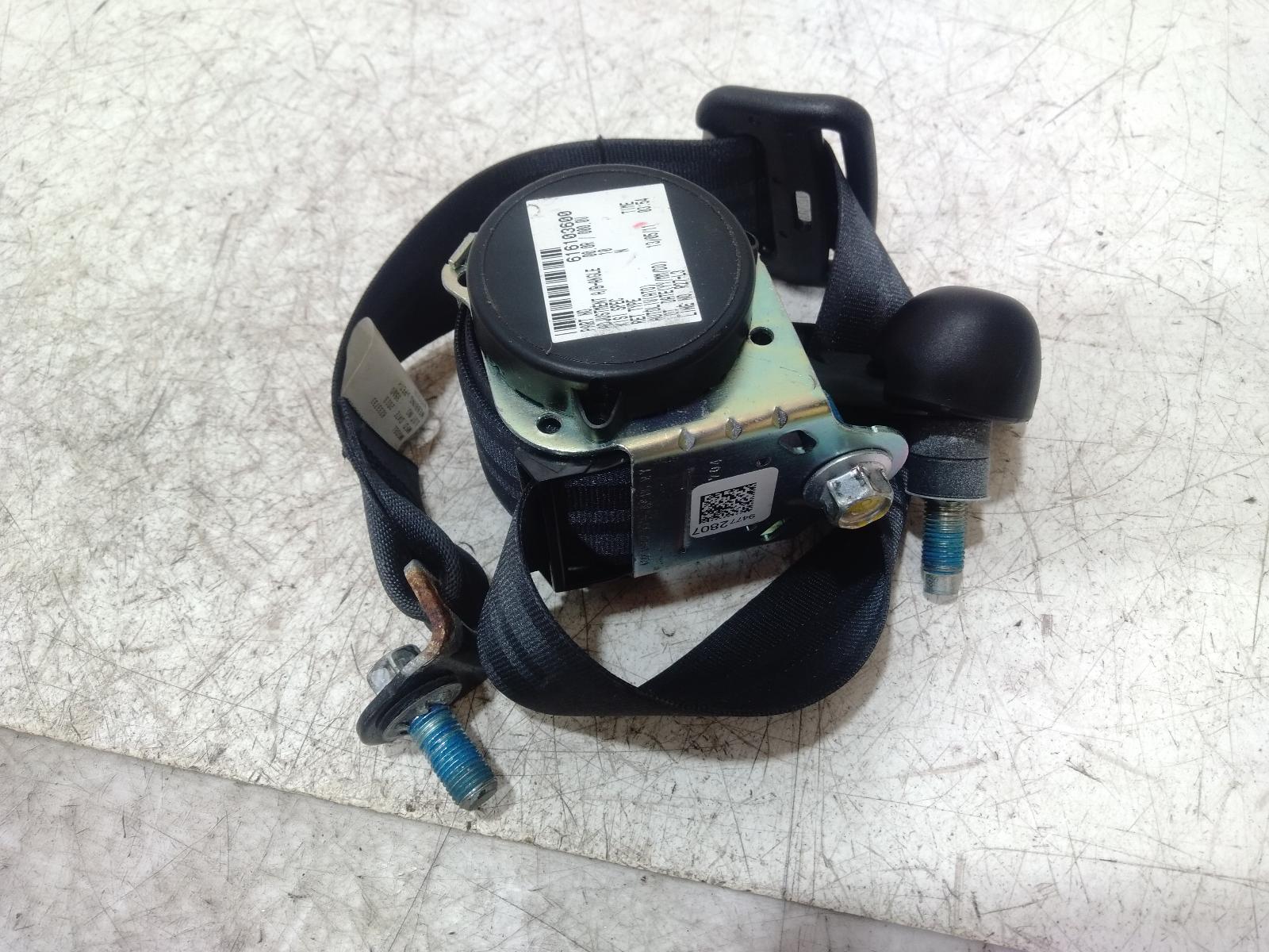 Seat_Belt_Stalk