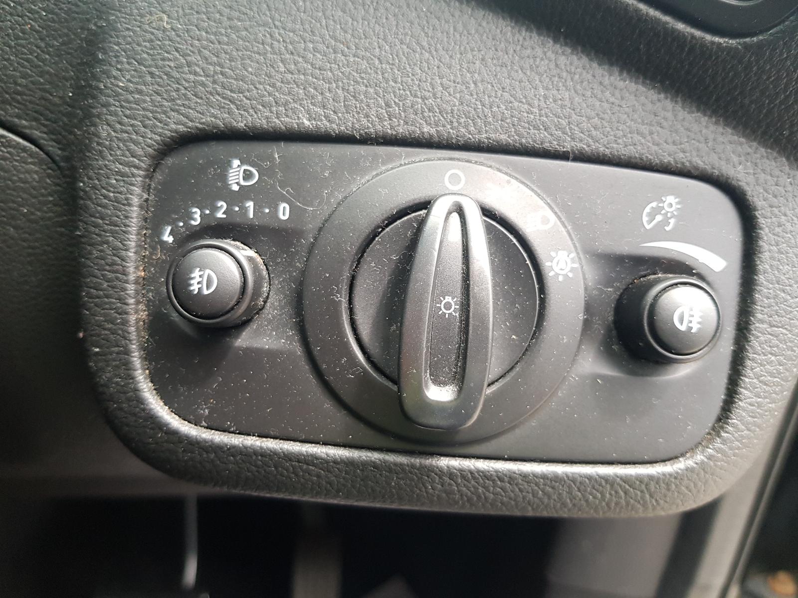 Ford Kuga - TF 2013-Present