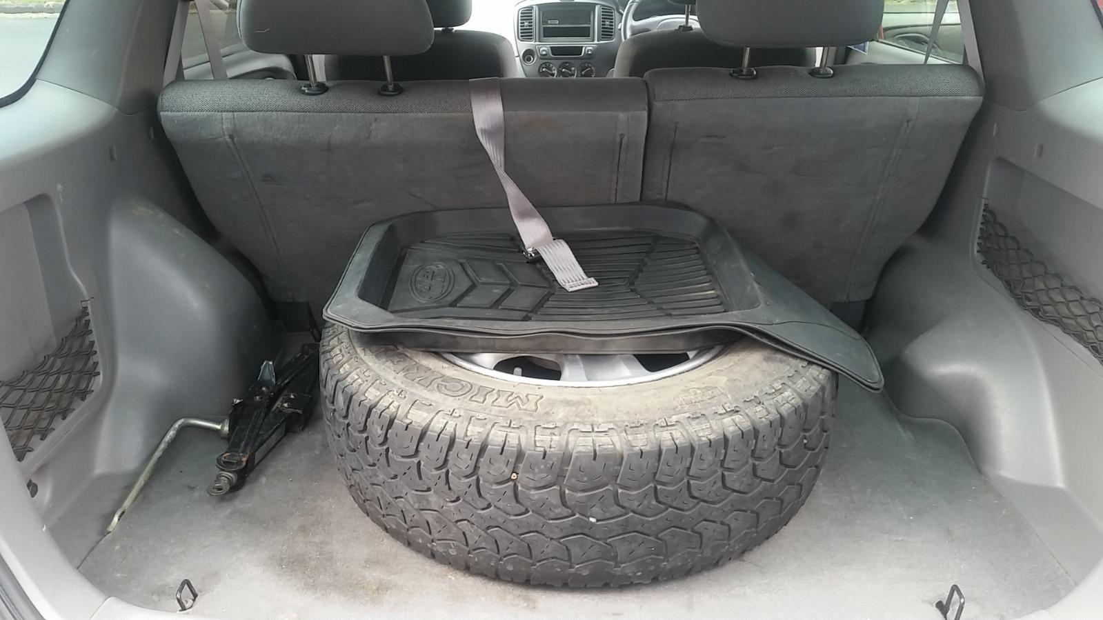 Ford Escape - EP 2001-2003