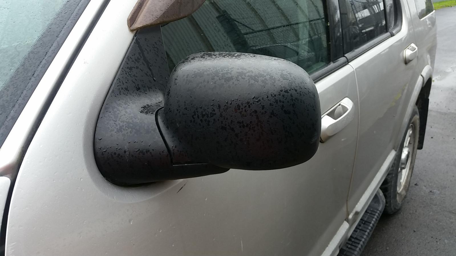 Ford Explorer - UT 2001-2005