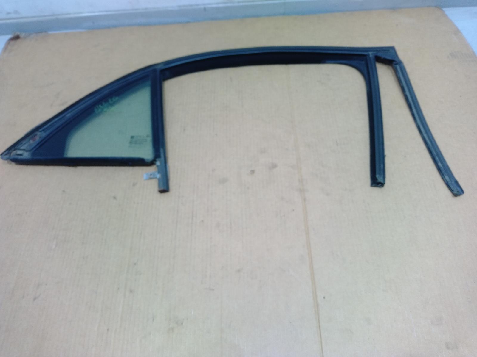Right_Rear_1q_Door_Glass