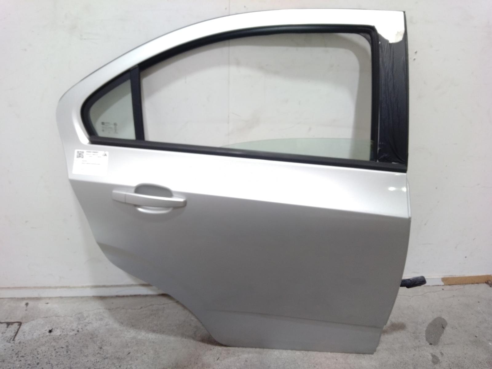 Right_Rear_Door_Sliding