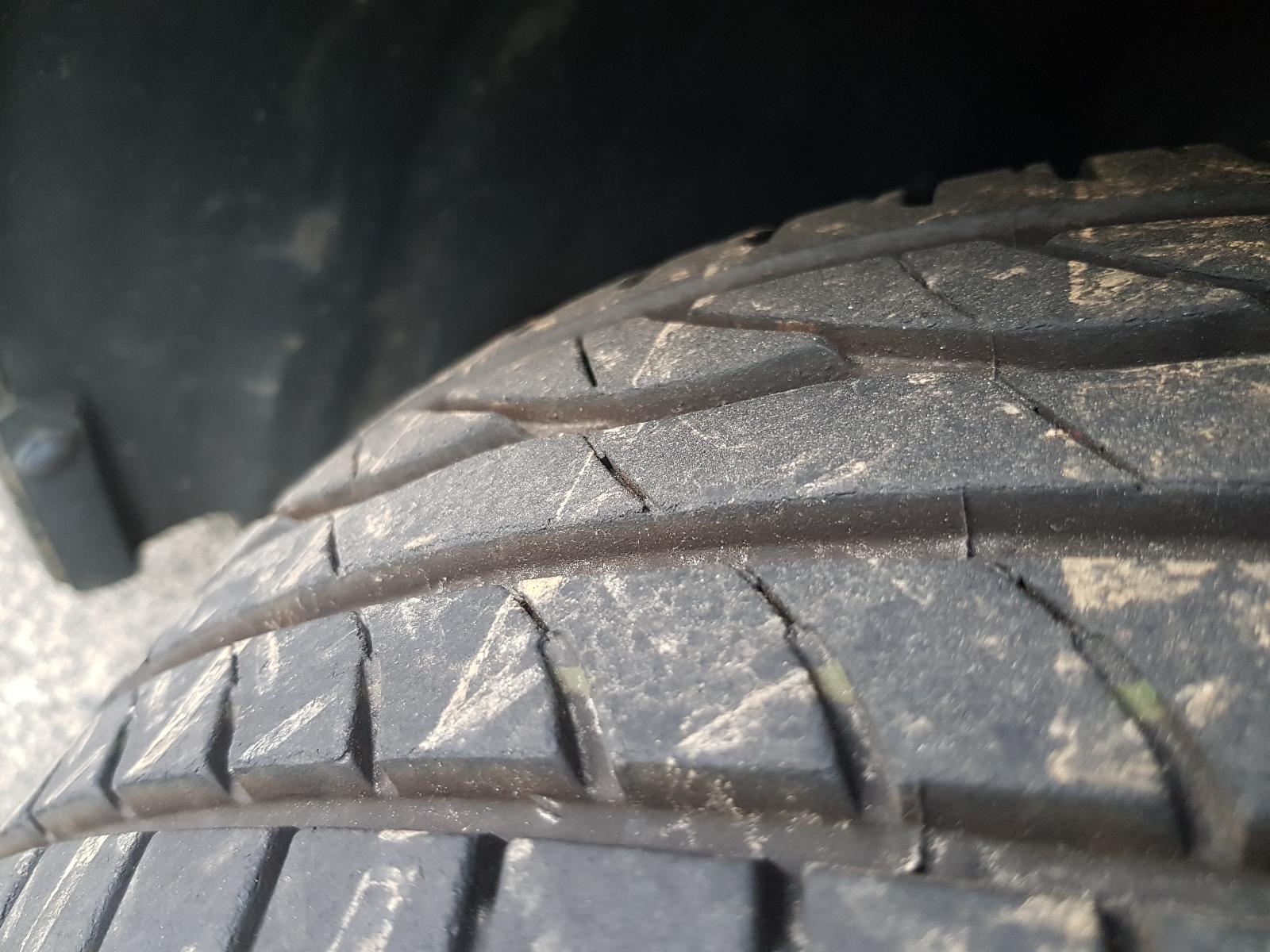 Holden Cruze - 2009-Present