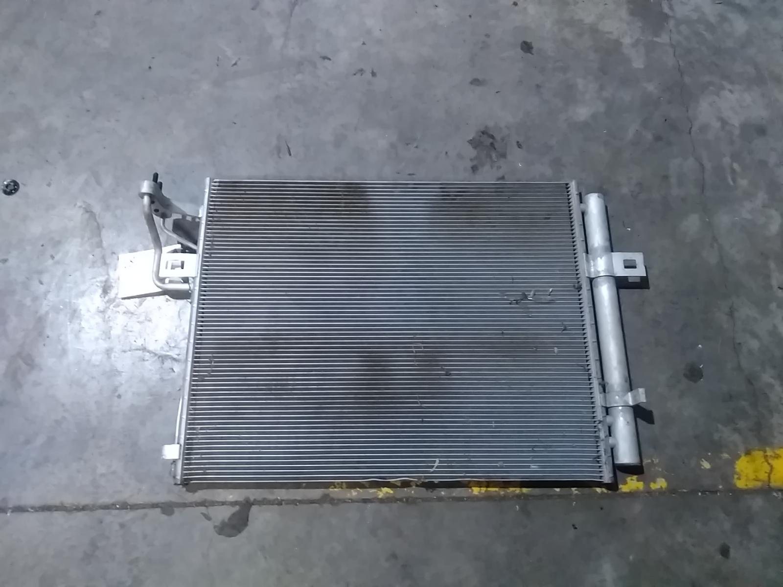 A_C_Condenser