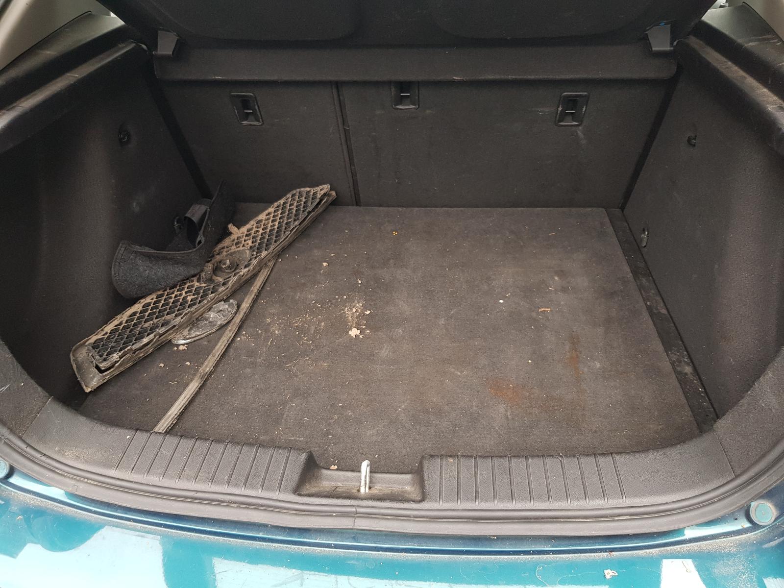 Holden Cruze - 2009-Present