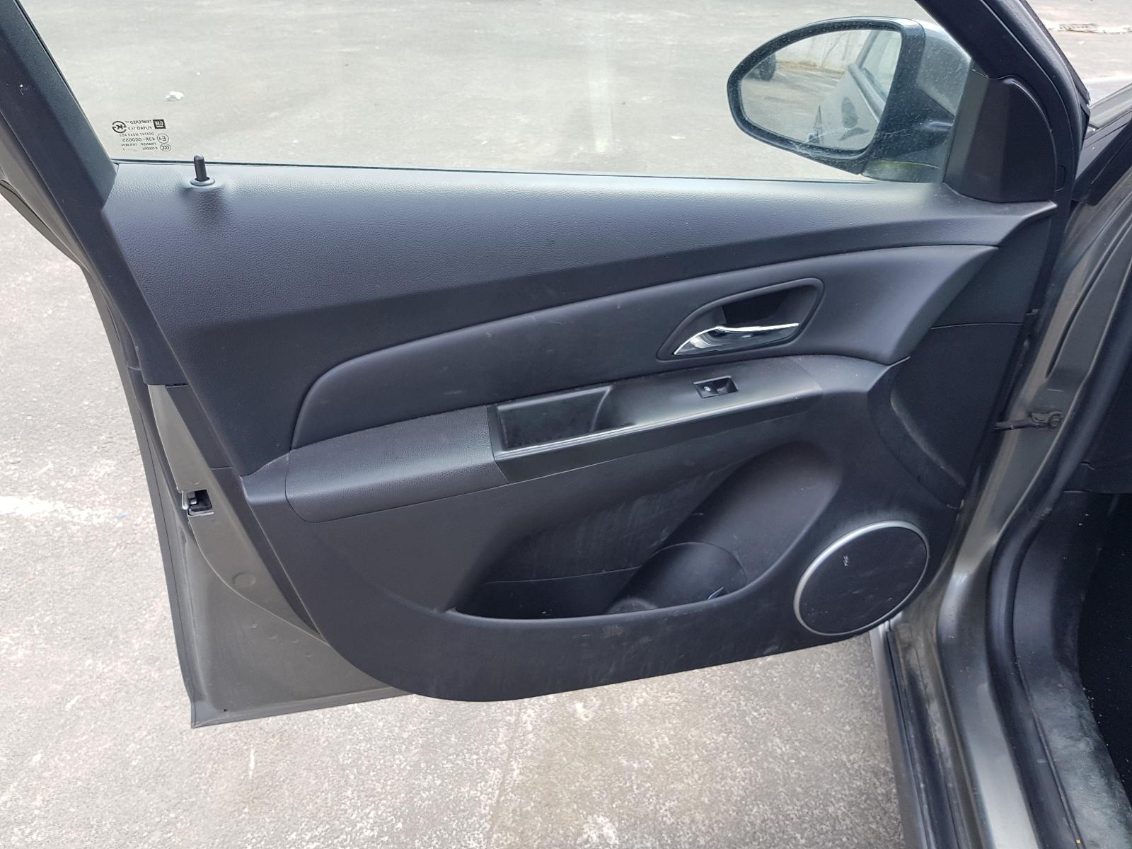 Holden Cruze - 2009-Present