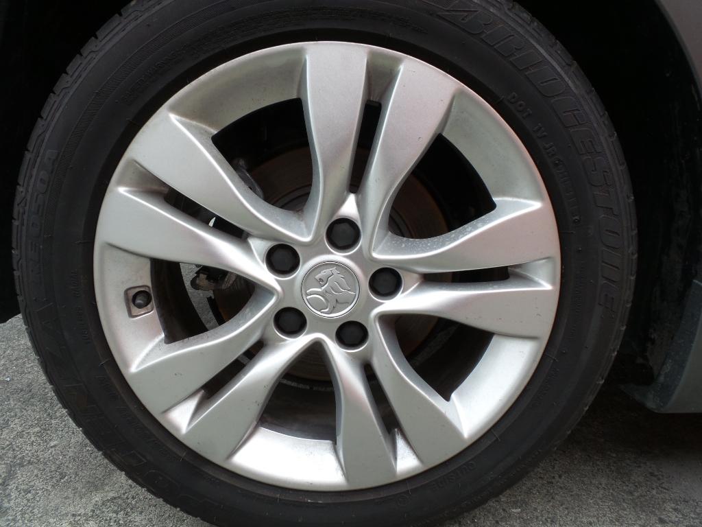 Holden Cruze - 2009-Present