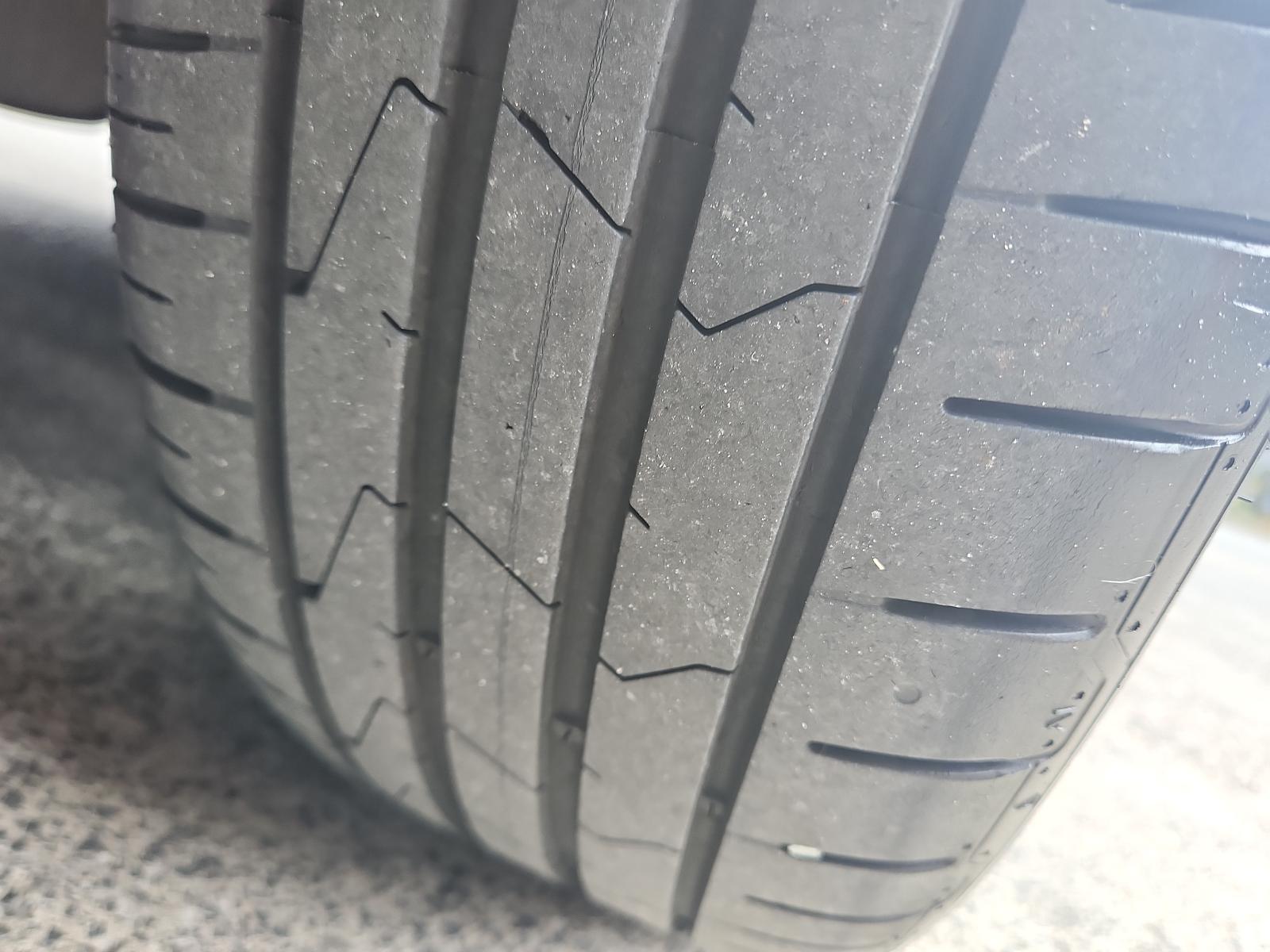 Holden Cruze - 2009-Present