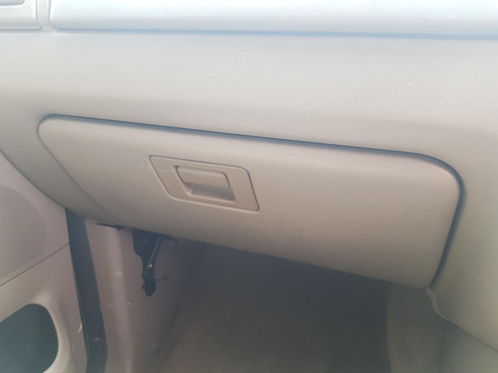 Ford Explorer - UT 2001-2005